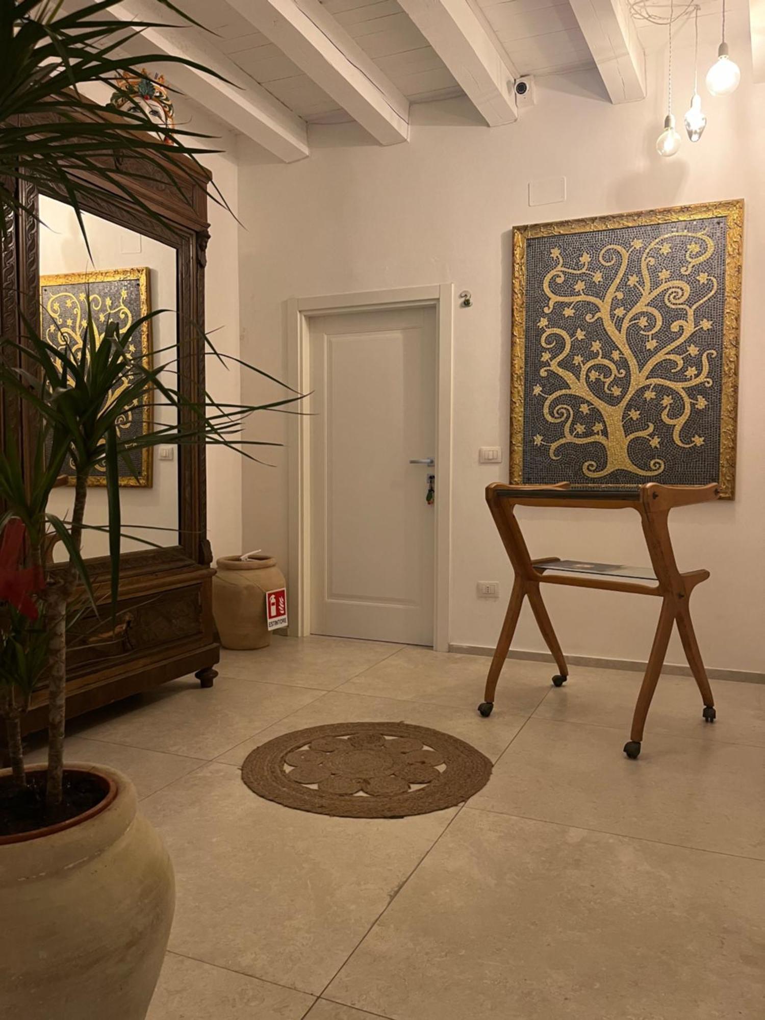 Apartament Ficupalas